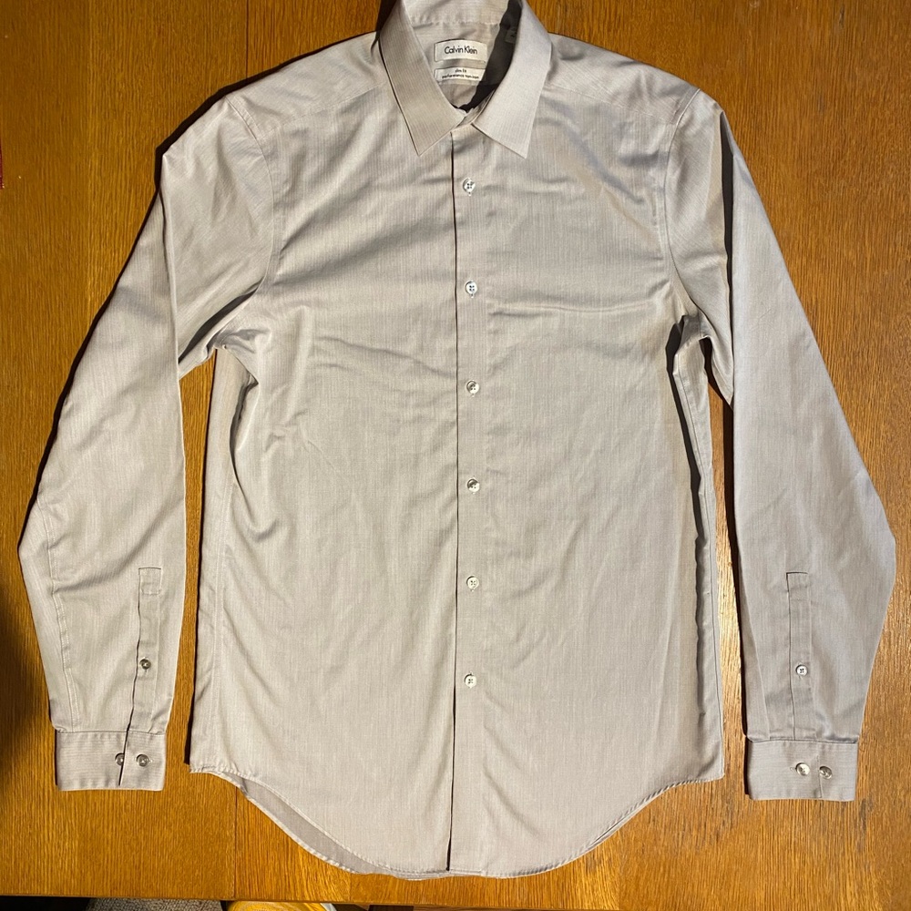 Light gray Calvin Klein‎ button down collared long sleeve shirt 15 neck 34/35
